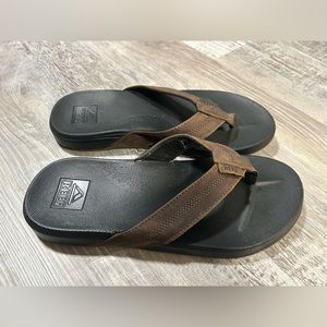 Reef Flip Flops - Men’s size: 8